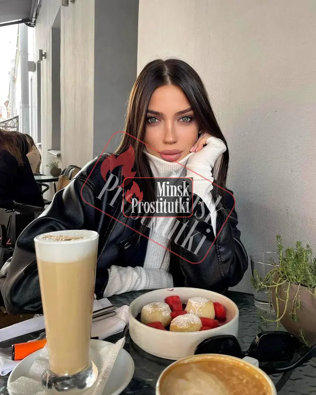 Минская проститутка Милиса, возраст – 19, вес 55, размер груди – 2
